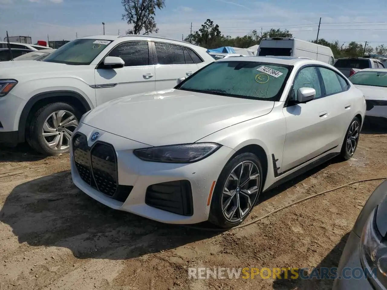 1 Фотография поврежденного автомобиля WBY73AW0XPFN92466 BMW I4 EDRIVE 2023
