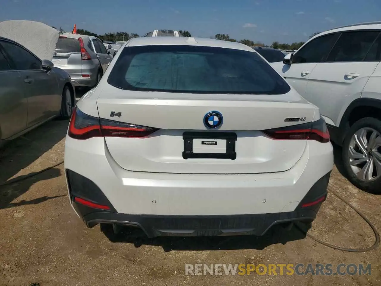 6 Фотография поврежденного автомобиля WBY73AW0XPFN92466 BMW I4 EDRIVE 2023