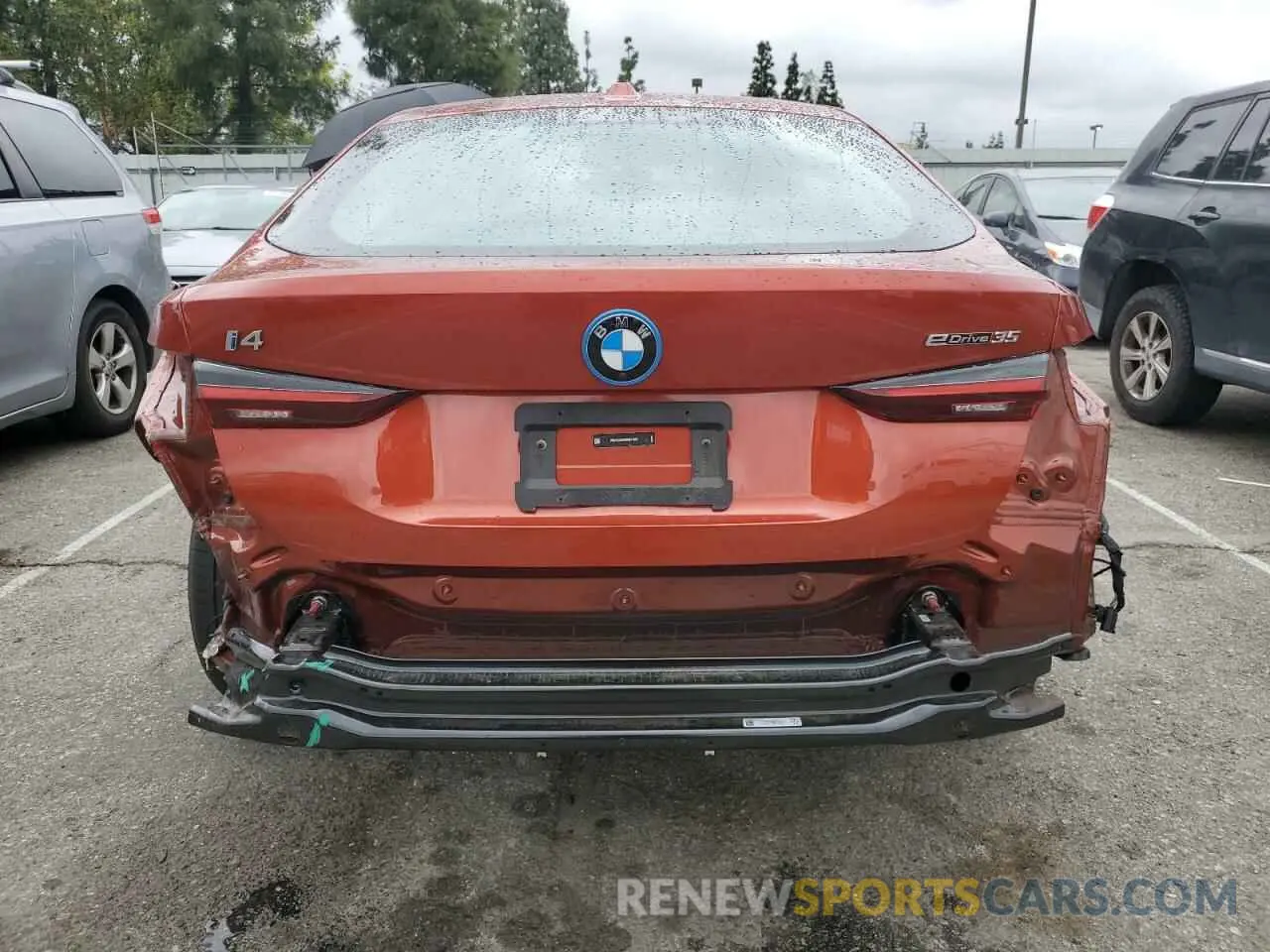 6 Photograph of a damaged car WBY43AW05RFR71607 BMW I4 EDRIVE 2024