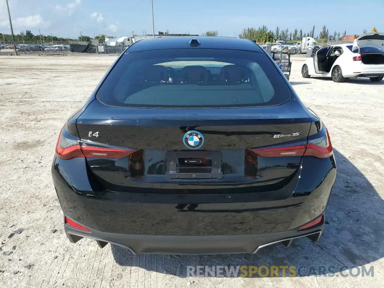 6 Photograph of a damaged car WBY43AW0XRFT18917 BMW I4 EDRIVE 2024