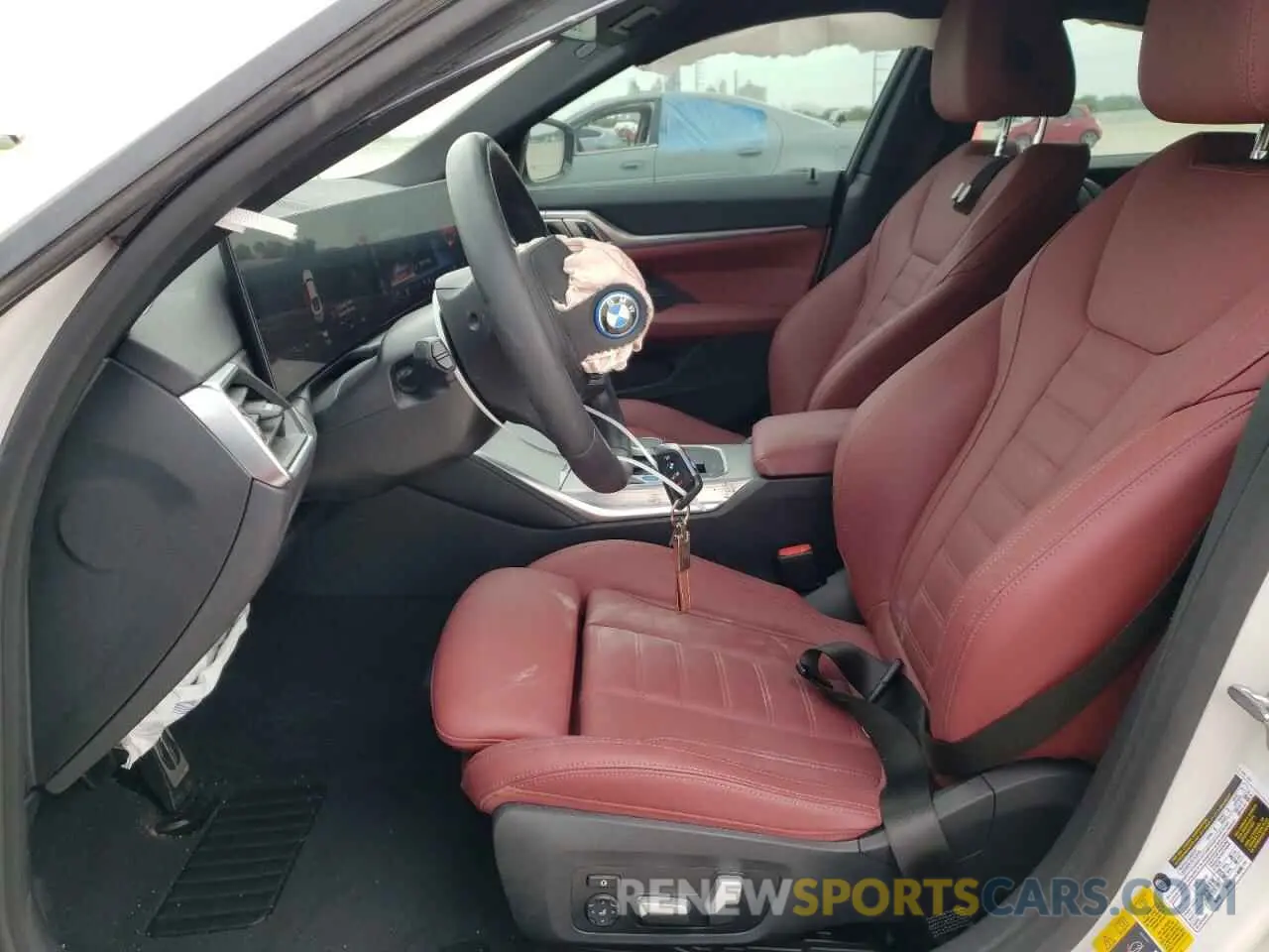 7 Photograph of a damaged car WBY73AW09RFR82509 BMW I4 EDRIVE 2024
