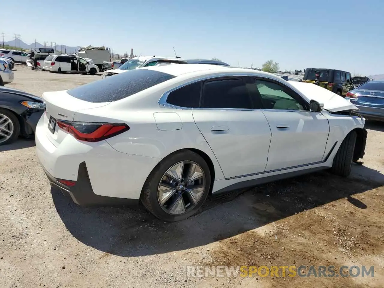 3 Фотография поврежденного автомобиля WBY23HD08SFU19866 BMW I4 EDRIVE 2025