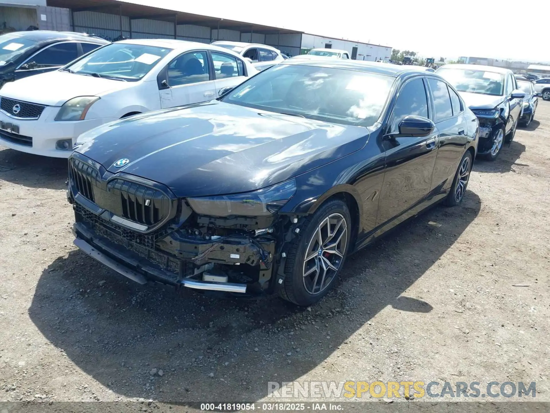 2 Фотография поврежденного автомобиля WBY33FK07RCR33103 BMW I5 2024