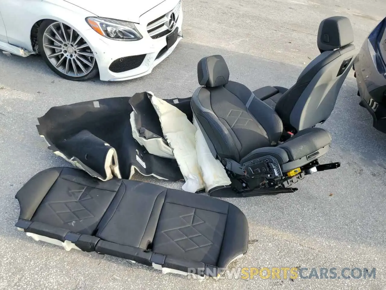12 Photograph of a damaged car WBY33FK00RCR76973 BMW I5 EDRIVE 2024