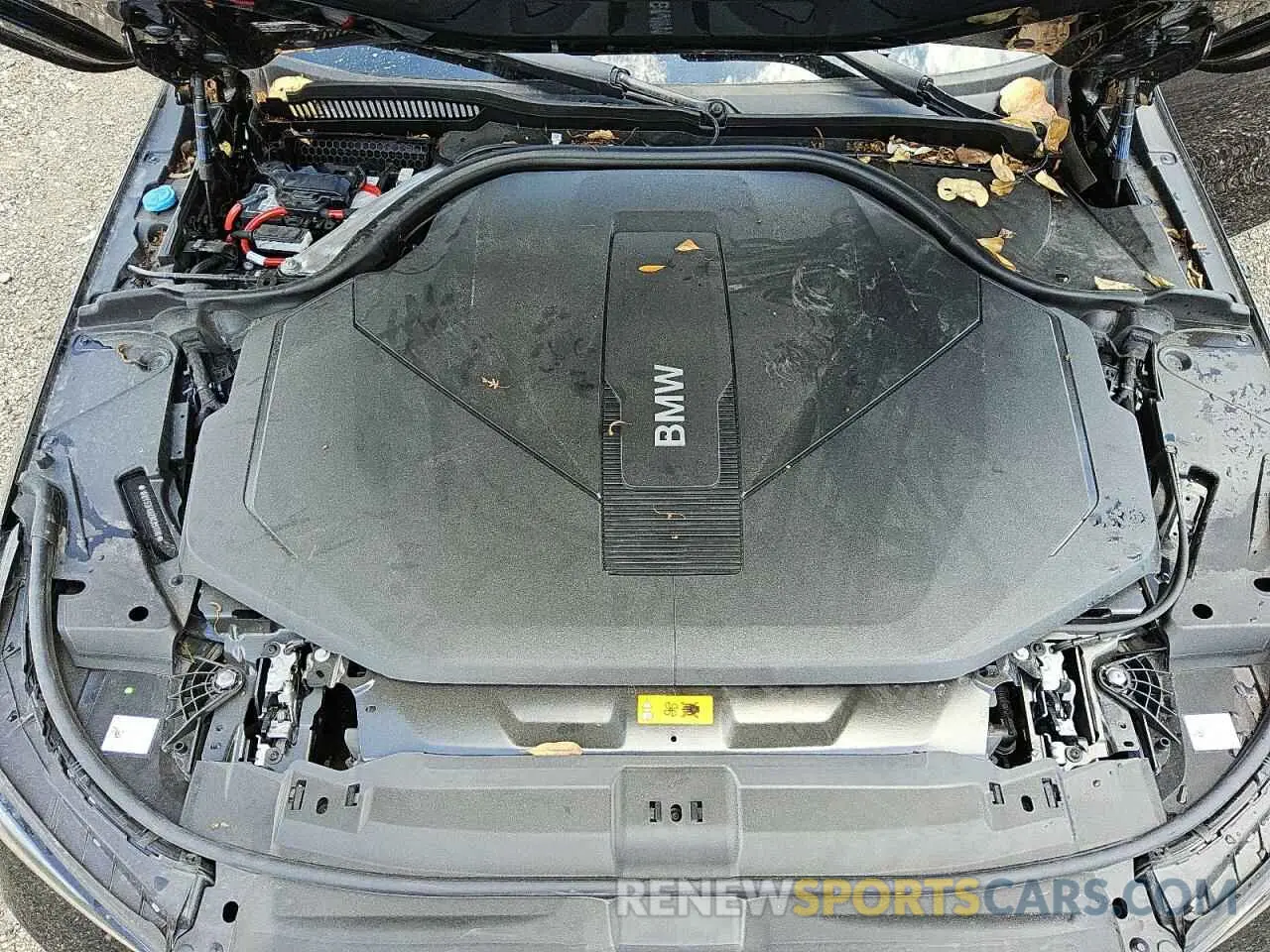 11 Photograph of a damaged car WBY33FK02RCR91118 BMW I5 EDRIVE 2024