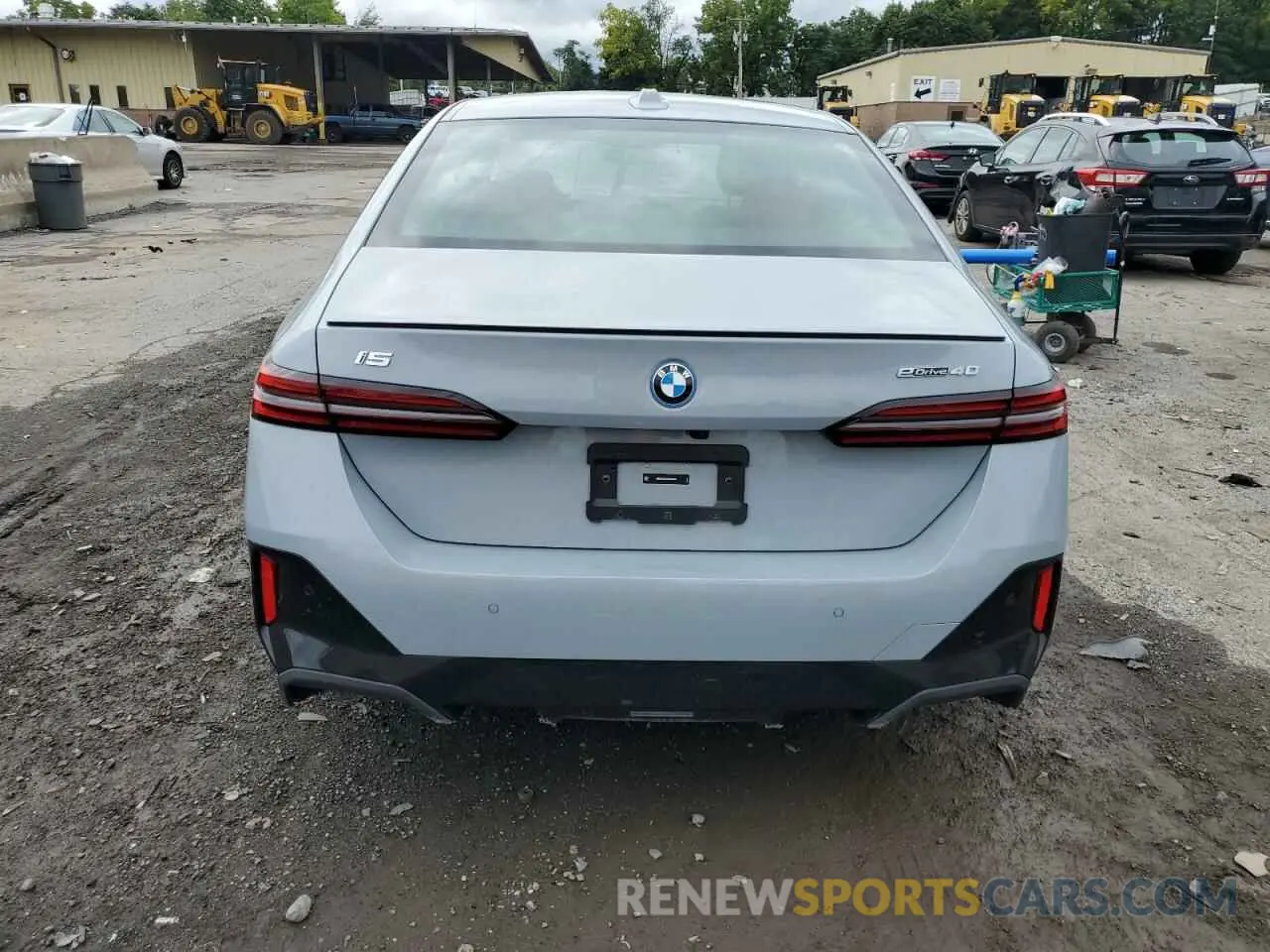 6 Photograph of a damaged car WBY33FK03RCR20106 BMW I5 EDRIVE 2024