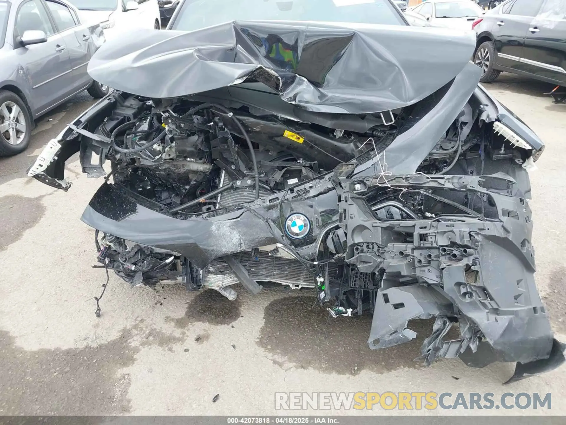 6 Photograph of a damaged car WBY43EJ06RCR75472 BMW I7 2024