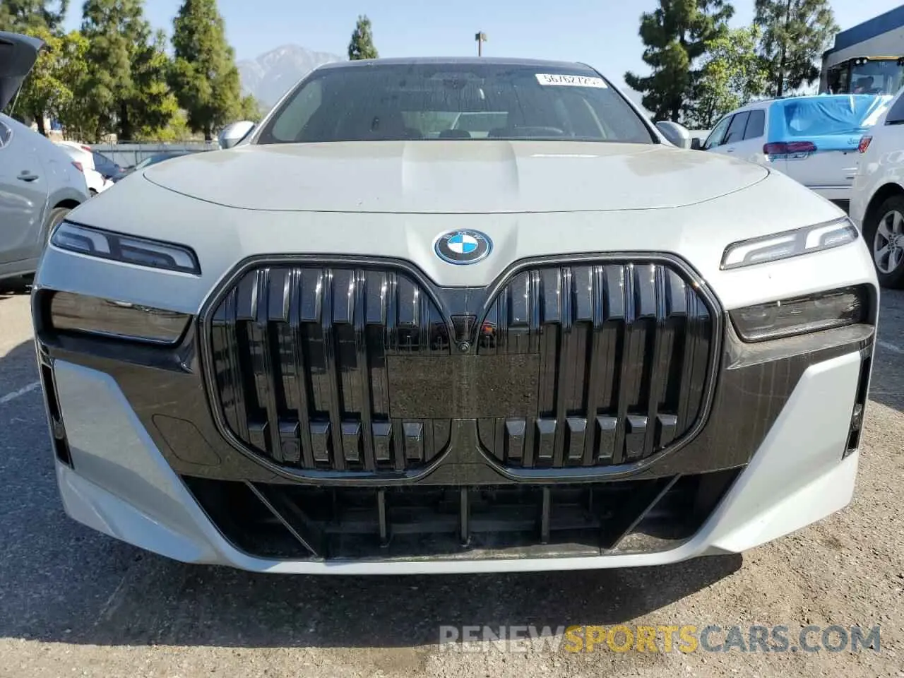 5 Photograph of a damaged car WBY43EJ0XRCR17381 BMW I7 EDRIVE5 2024