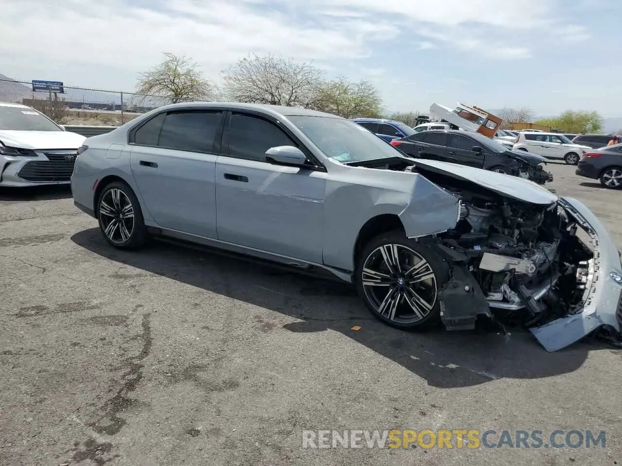 4 Фотография поврежденного автомобиля WBY53EJ04RCR17588 BMW I7 XDRIVE6 2024