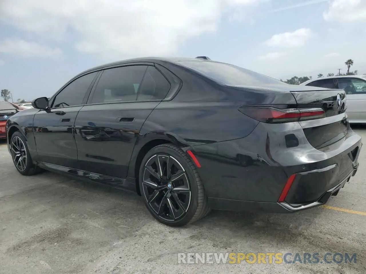 2 Фотография поврежденного автомобиля WBY53EJ05RCP85098 BMW I7 XDRIVE6 2024