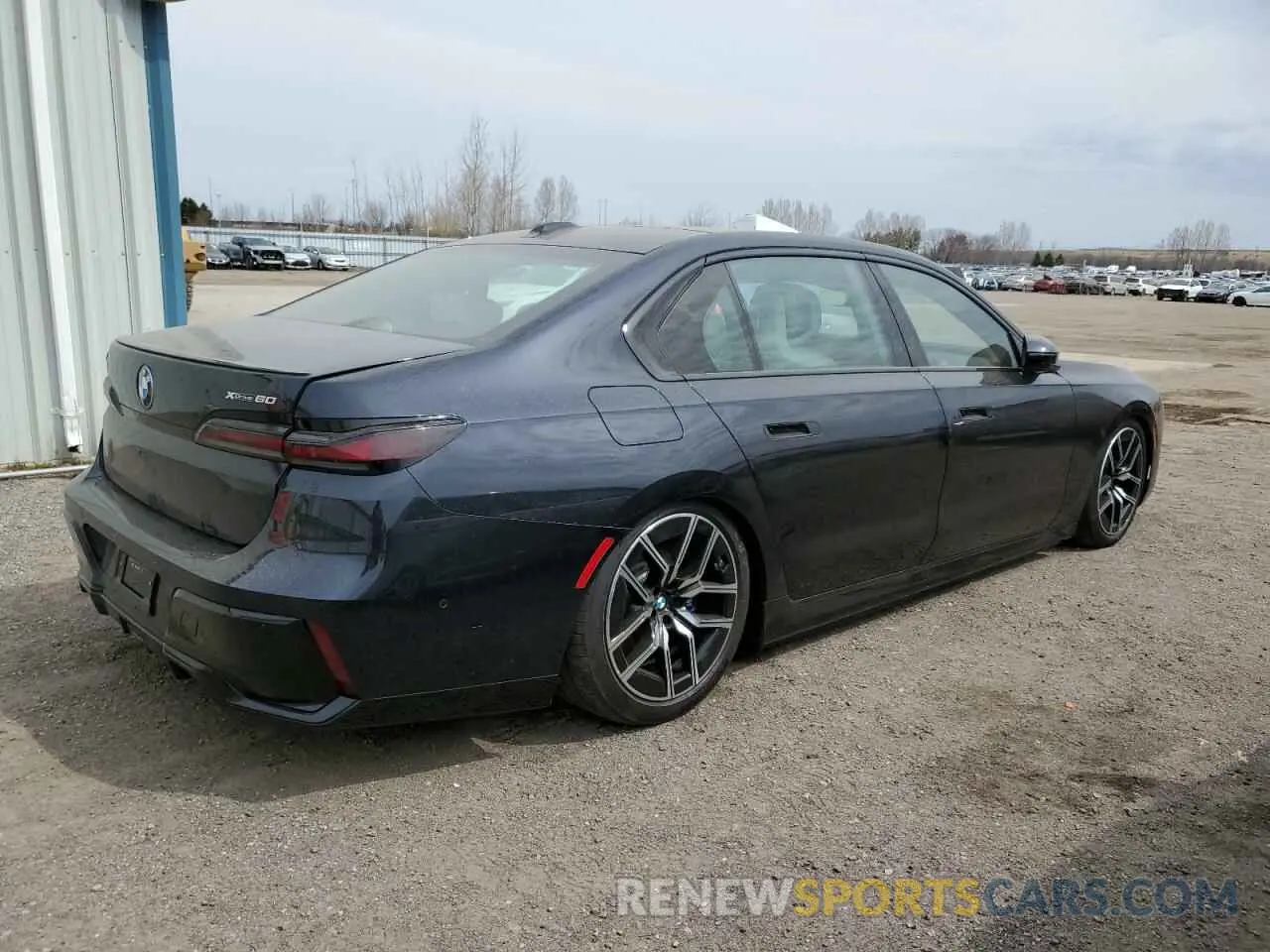 3 Фотография поврежденного автомобиля WBY53EJ08RCP19497 BMW I7 XDRIVE6 2024