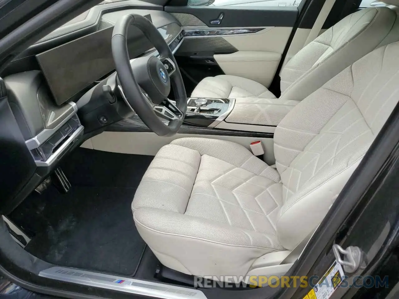 7 Фотография поврежденного автомобиля WBY53EJ08RCP19497 BMW I7 XDRIVE6 2024