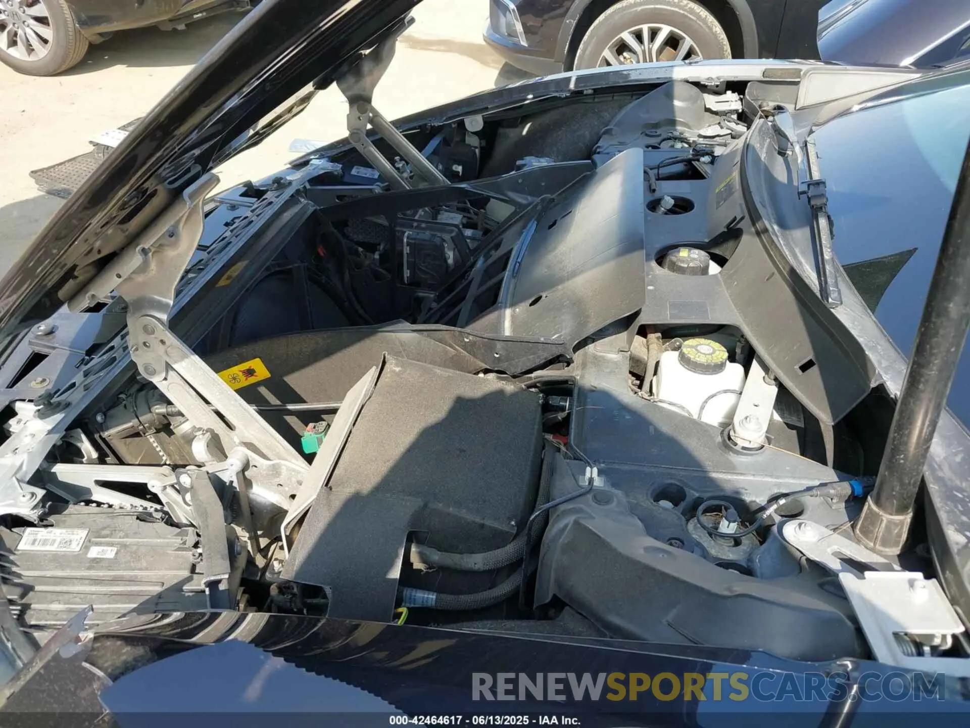 10 Photograph of a damaged car WBY2Z4C55KVB81892 BMW I8 2019