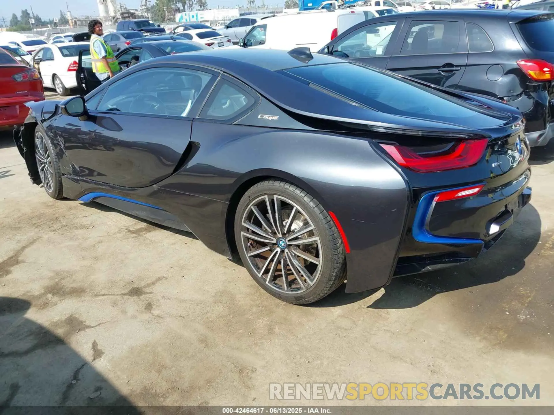 3 Photograph of a damaged car WBY2Z4C55KVB81892 BMW I8 2019