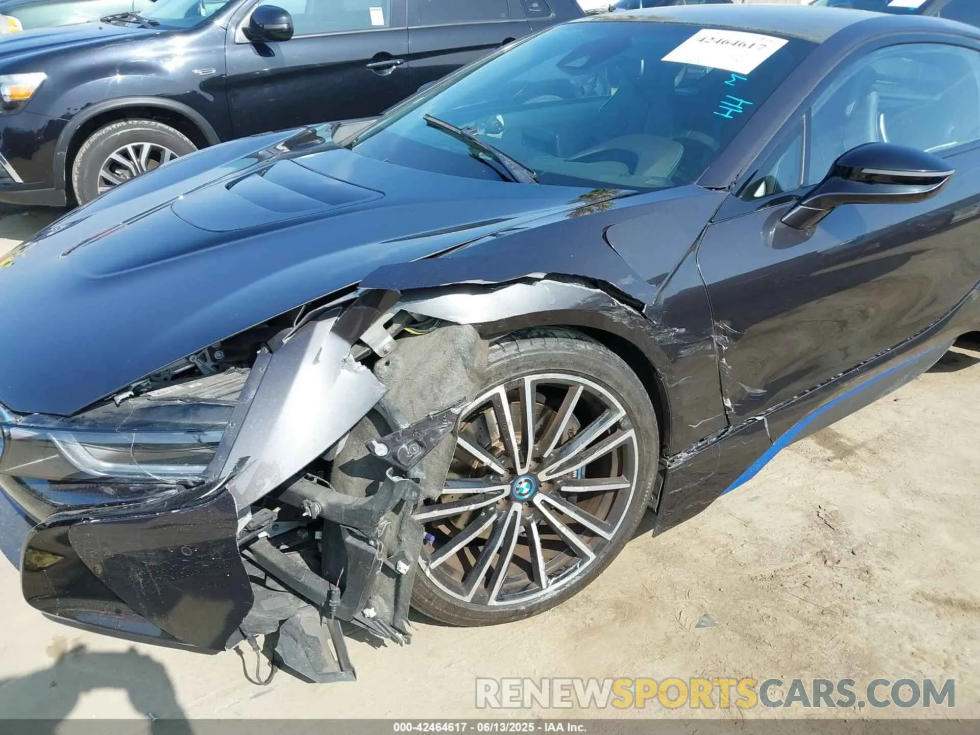 6 Photograph of a damaged car WBY2Z4C55KVB81892 BMW I8 2019
