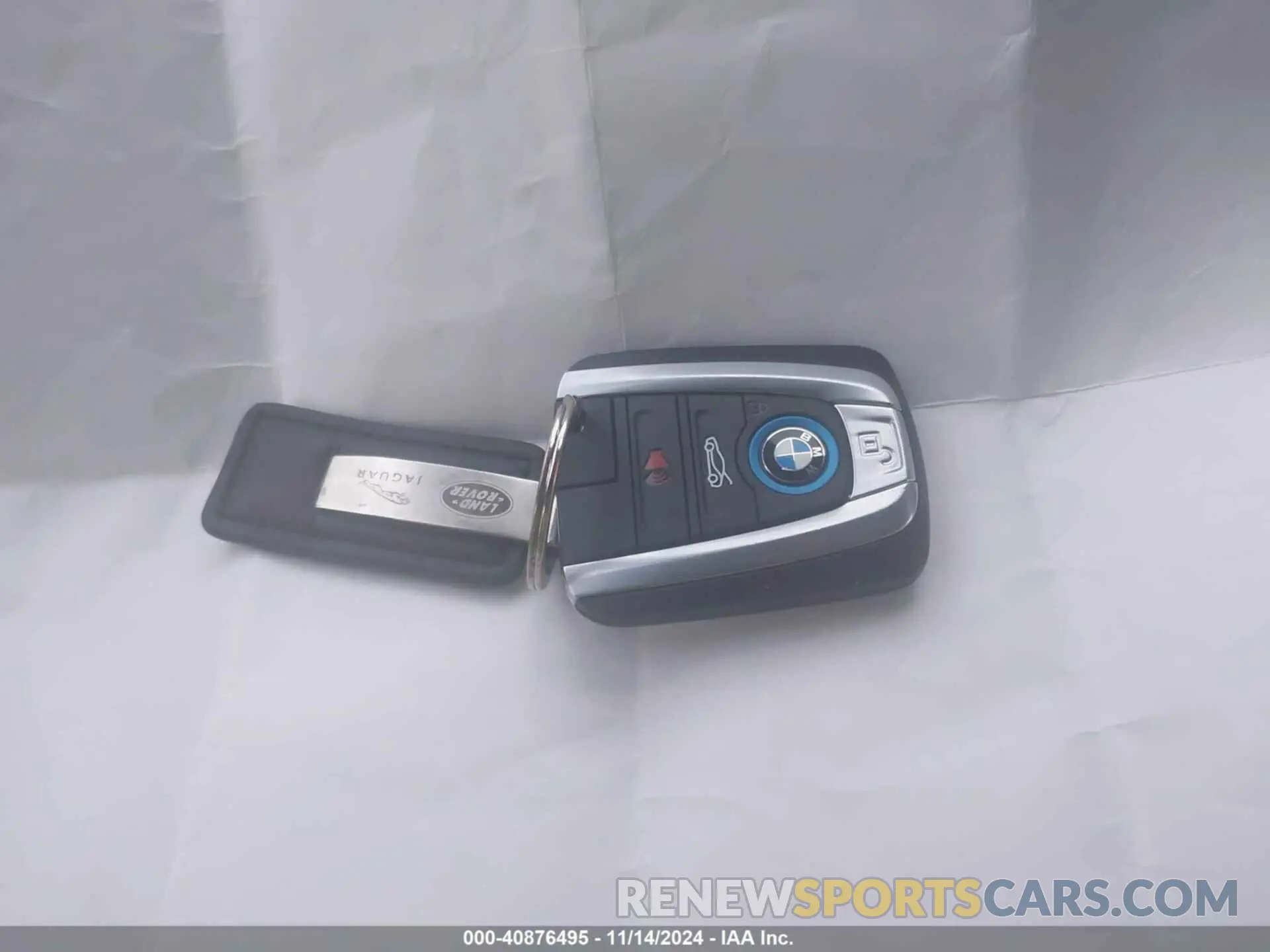 11 Фотография поврежденного автомобиля WBY2Z4C57KVB81876 BMW I8 2019