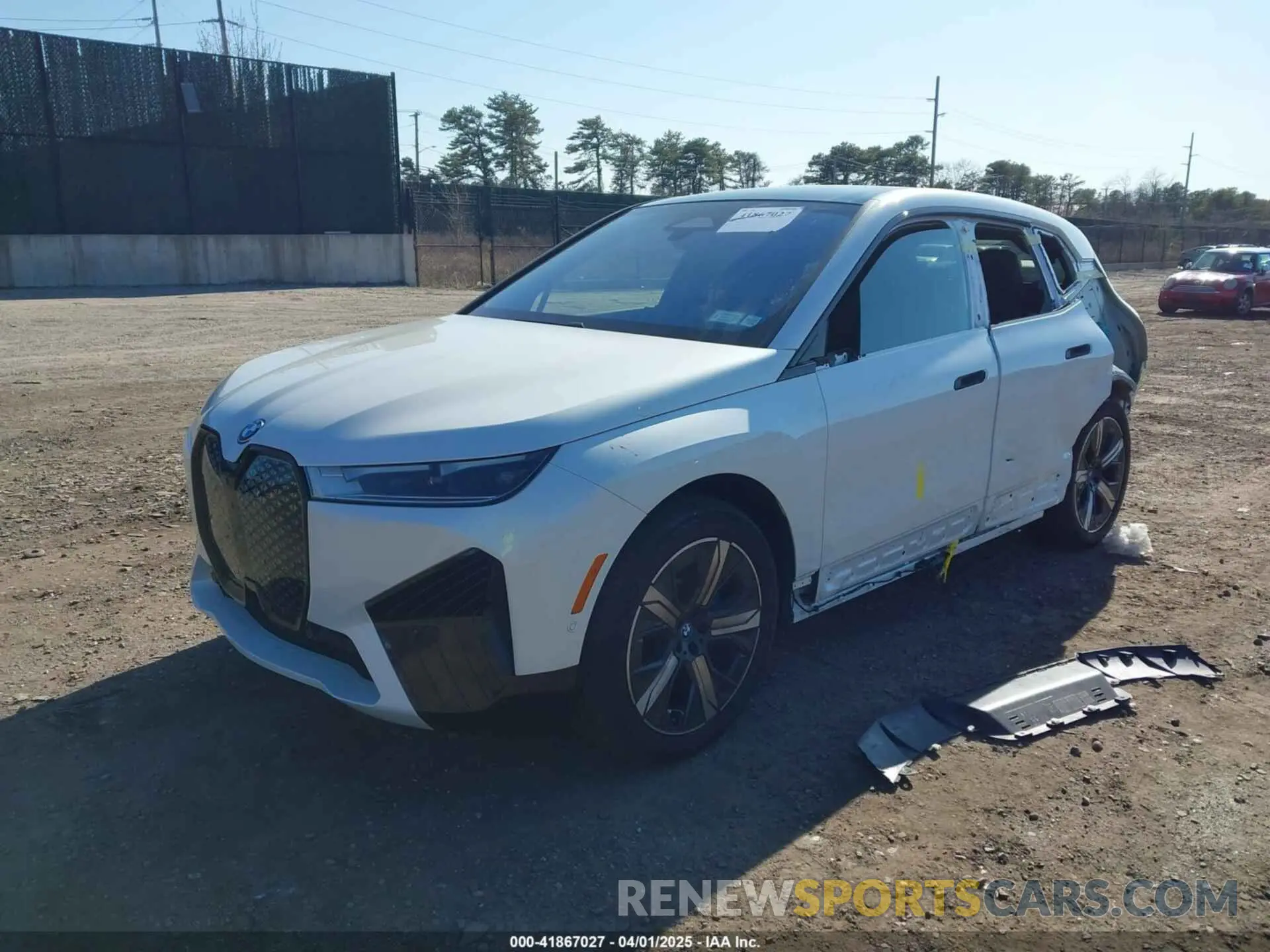 2 Photograph of a damaged car WB523CF0XPCM07644 BMW IX 2023