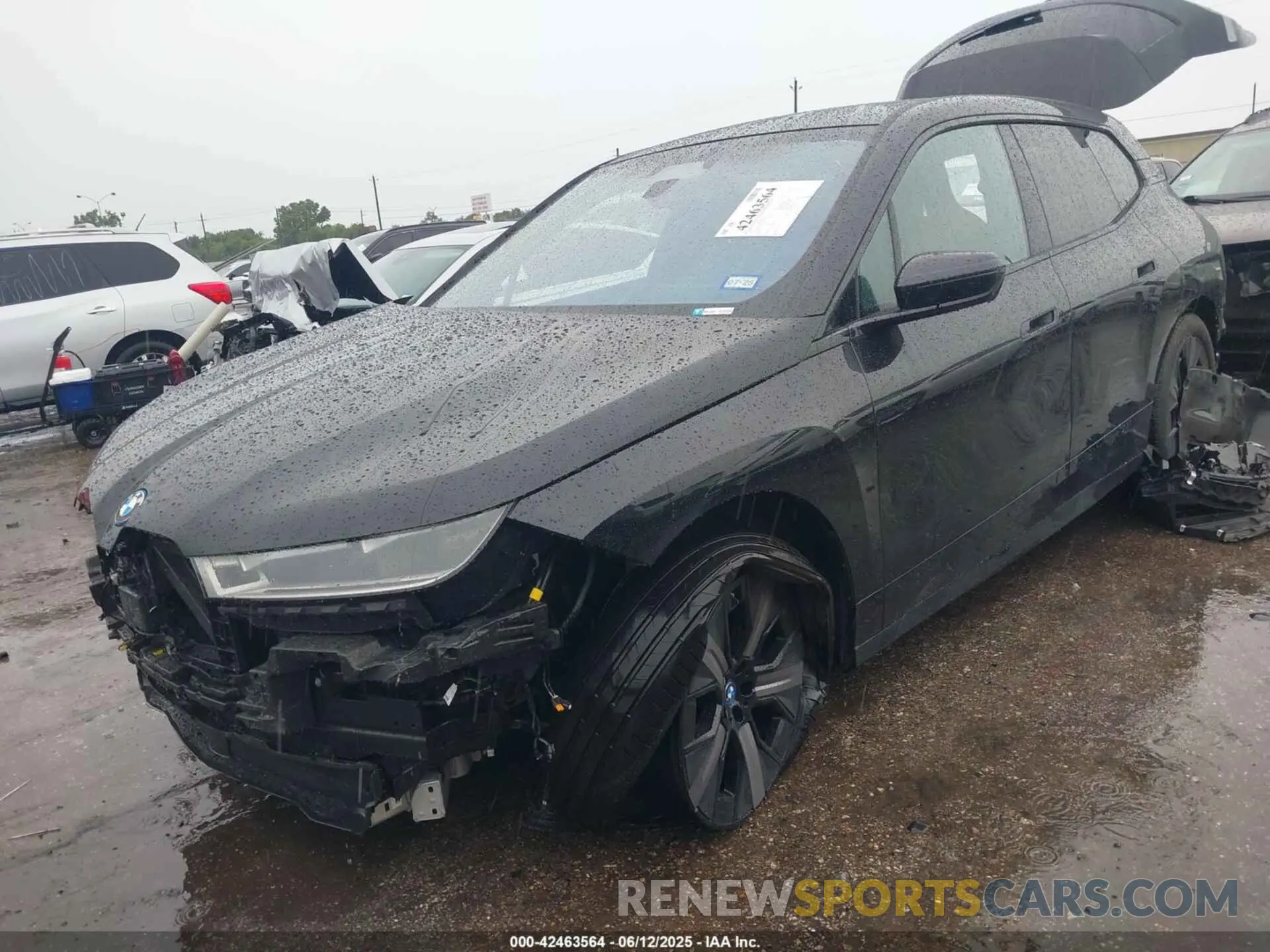 2 Photograph of a damaged car WB533CF03PCM65583 BMW IX 2023