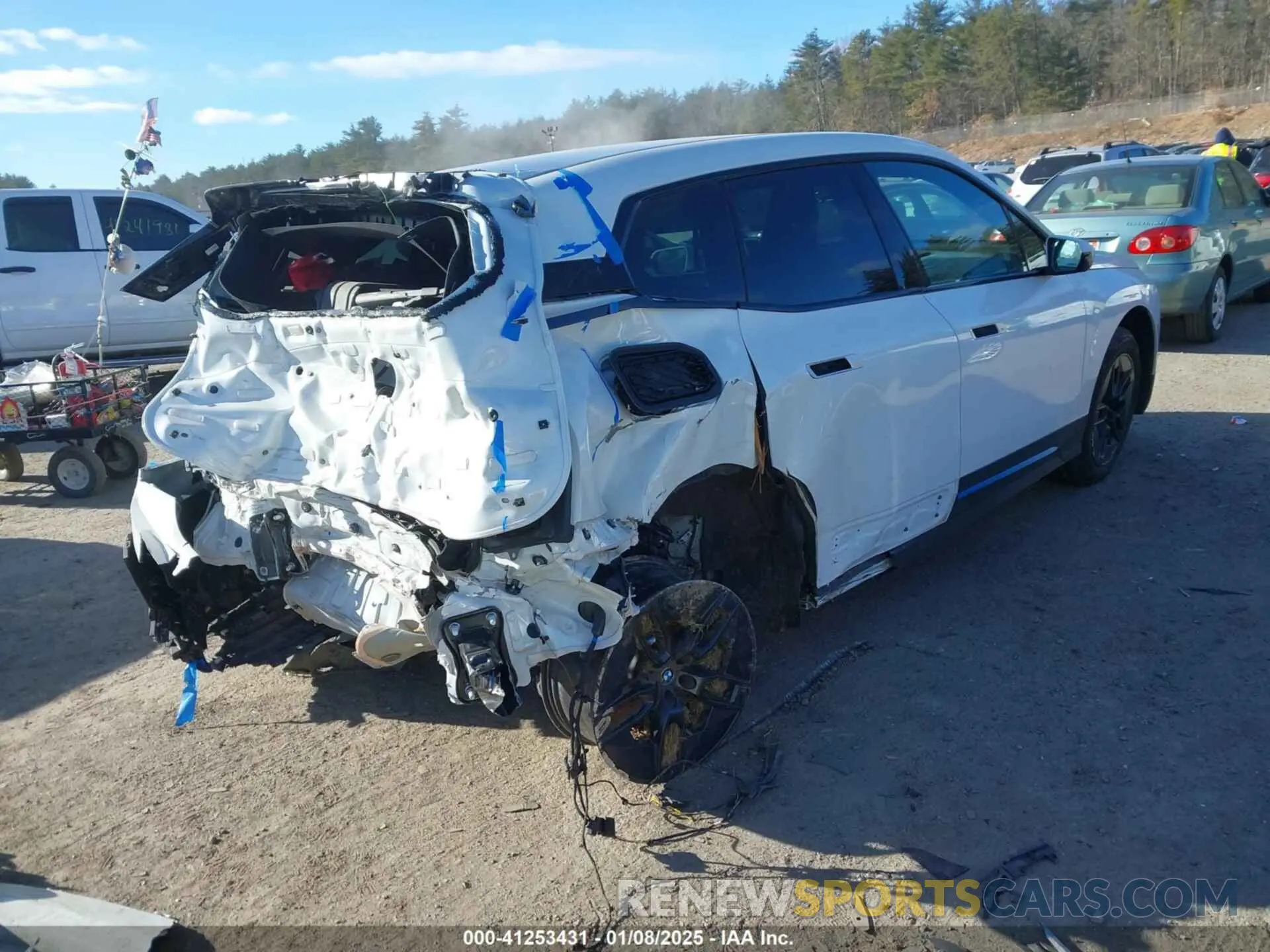 4 Photograph of a damaged car WB523CF04RCN65237 BMW IX 2024