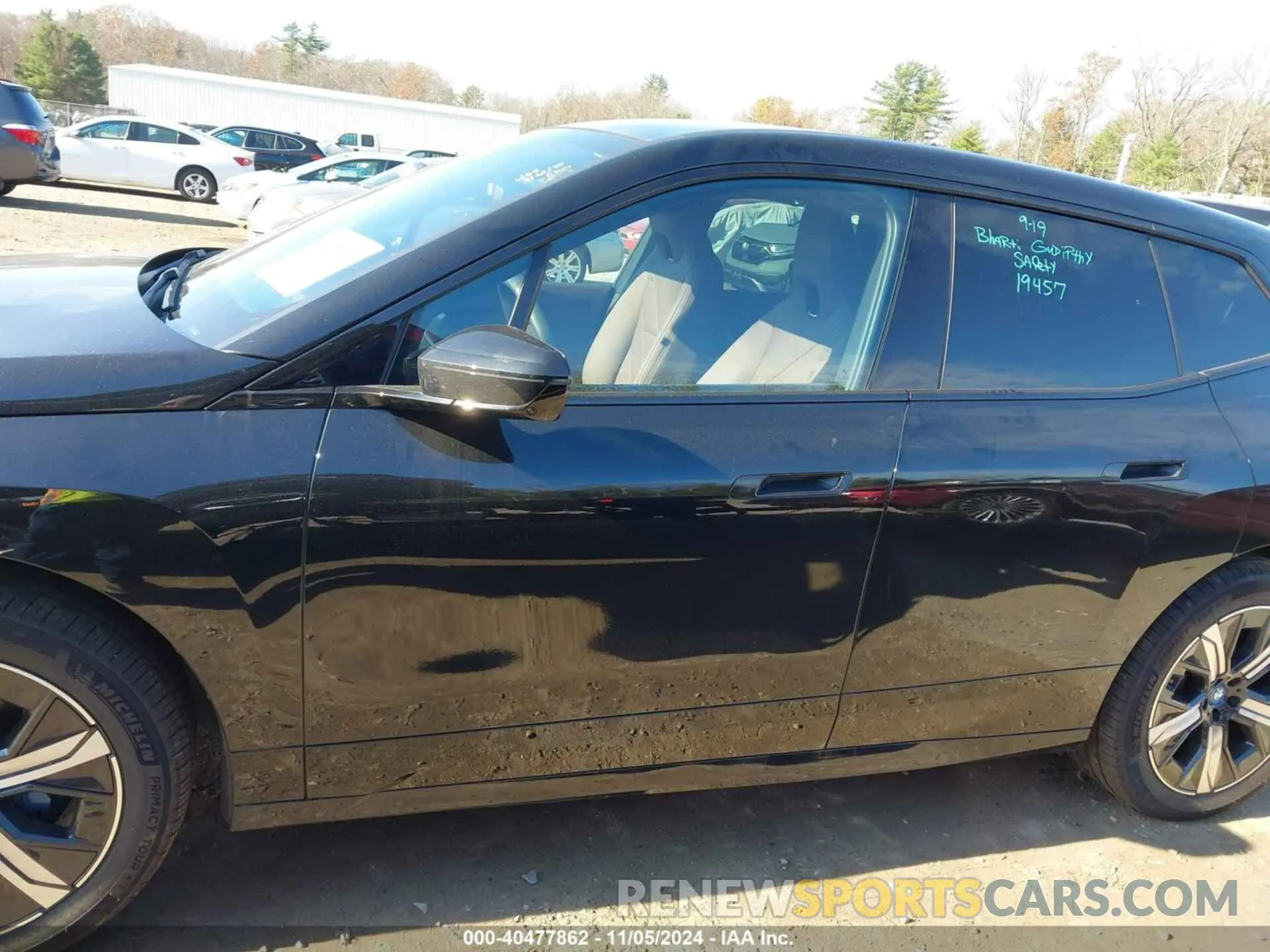 15 Photograph of a damaged car WB523CF09RCR29782 BMW IX 2024