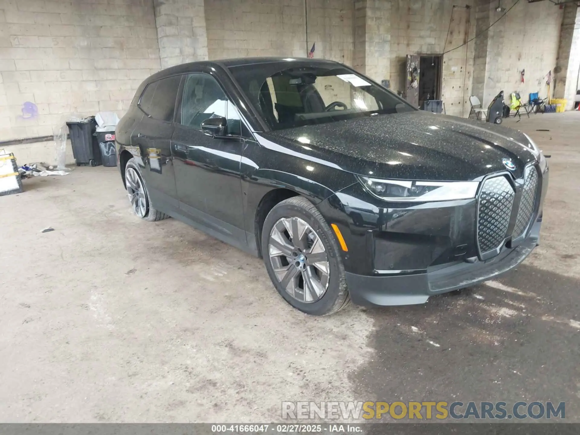 1 Photograph of a damaged car WB523CF08SCS59616 BMW IX 2025