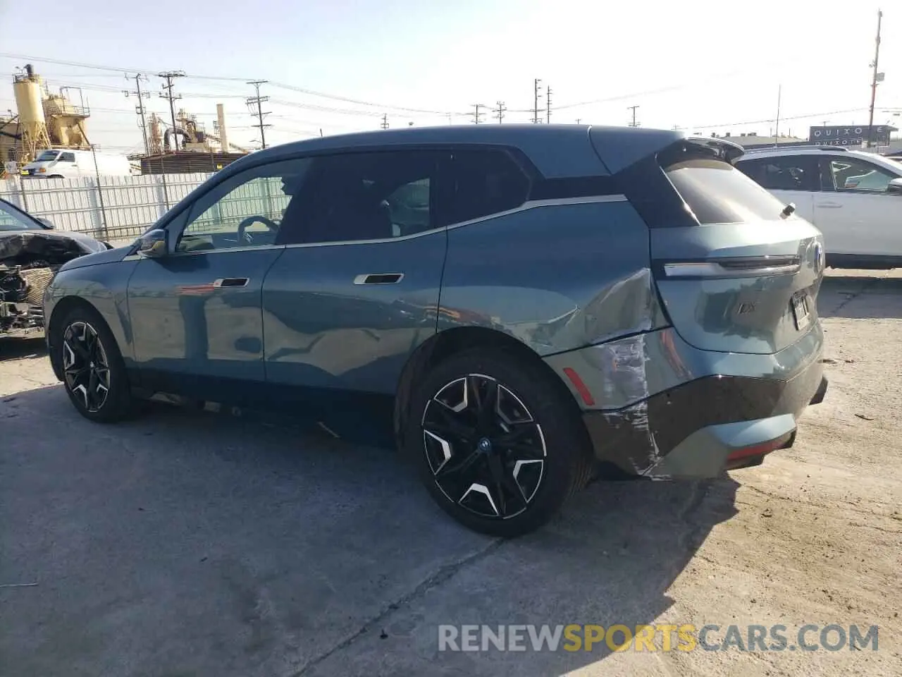 2 Фотография поврежденного автомобиля WB533CF03RCN27342 BMW IX M60 2024