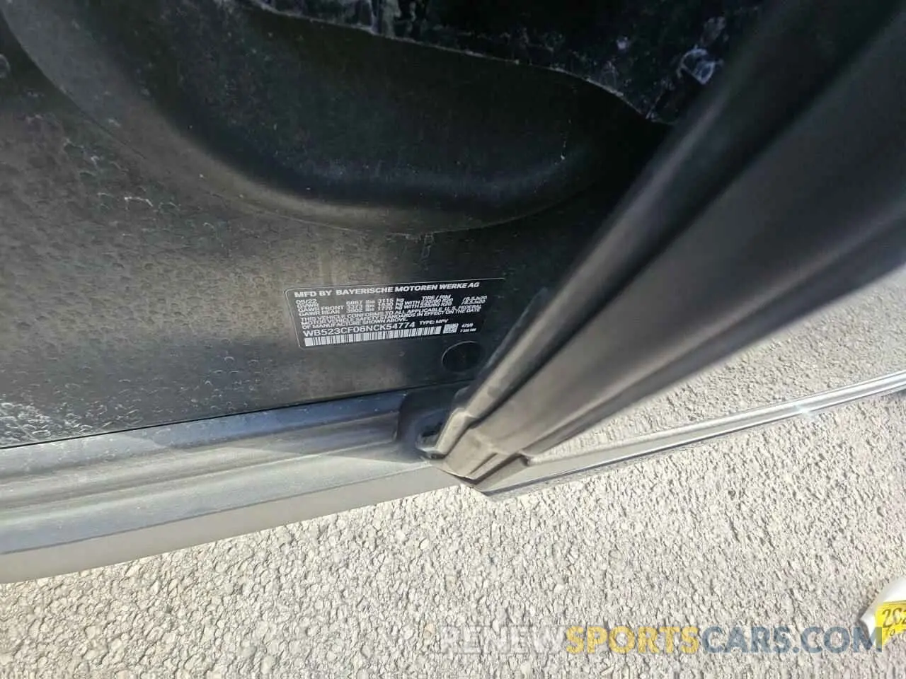 10 Фотография поврежденного автомобиля WB523CF06NCK54774 BMW IX XDRIVE5 2022