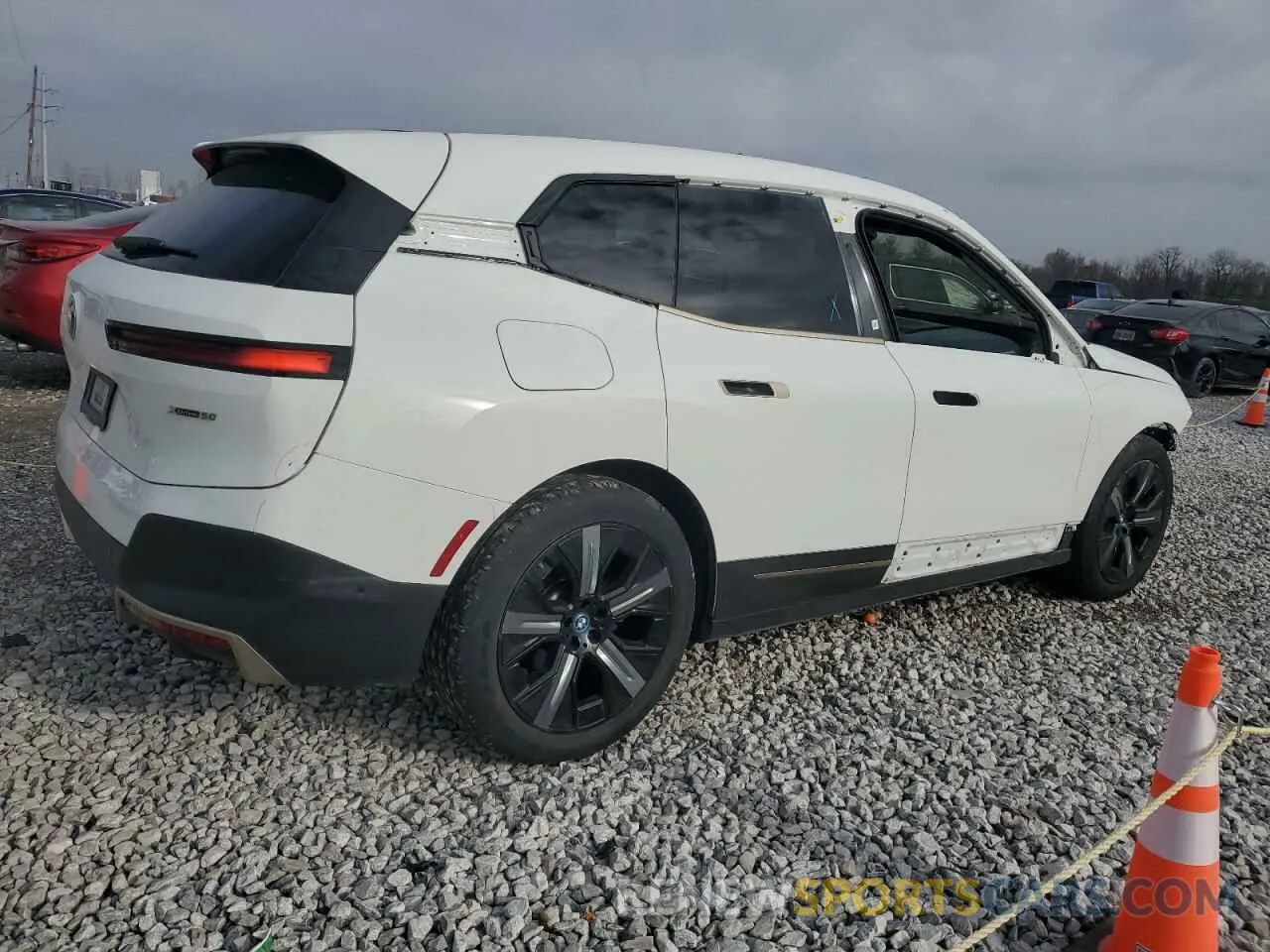 3 Photograph of a damaged car WB523CF07NCK63449 BMW IX XDRIVE5 2022