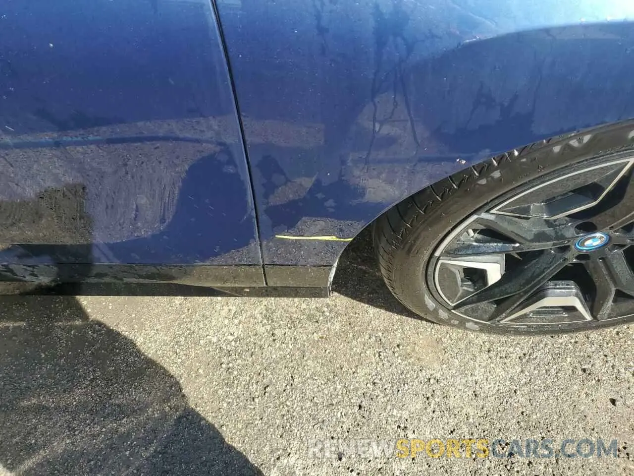 13 Photograph of a damaged car WB523CF01PCM70857 BMW IX XDRIVE5 2023