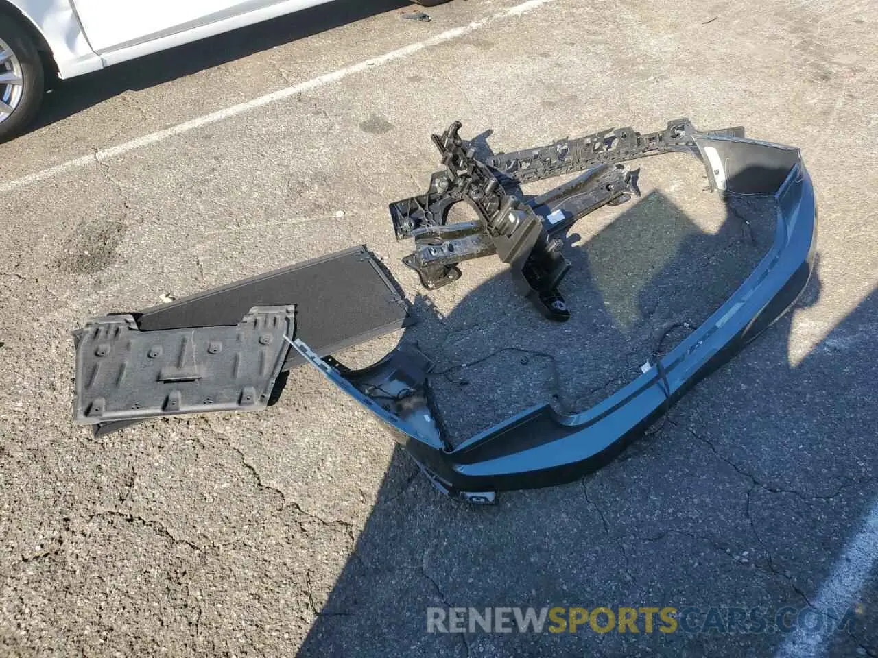13 Photograph of a damaged car WB523CF02PCL82965 BMW IX XDRIVE5 2023