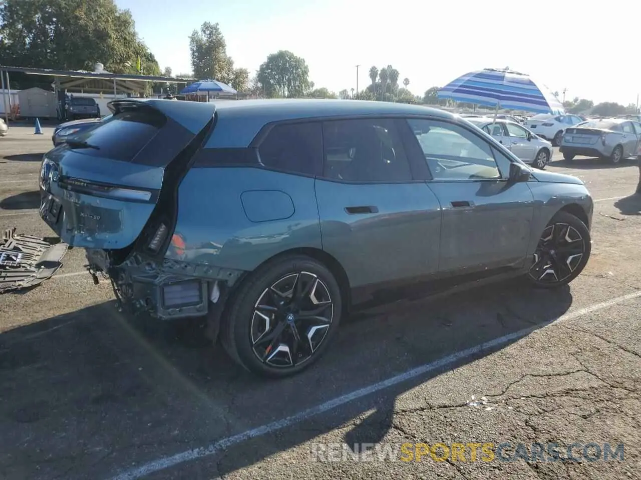 3 Photograph of a damaged car WB523CF02PCL82965 BMW IX XDRIVE5 2023