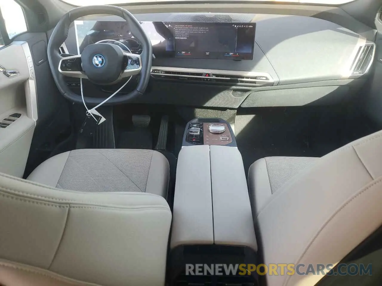 8 Фотография поврежденного автомобиля WB523CF03PCM86512 BMW IX XDRIVE5 2023