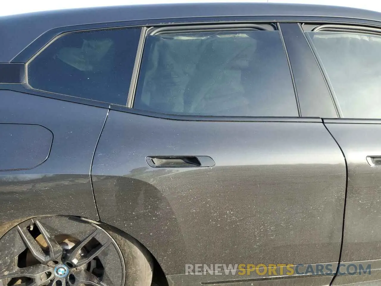 10 Photograph of a damaged car WB523CF02RCP06595 BMW IX XDRIVE5 2024