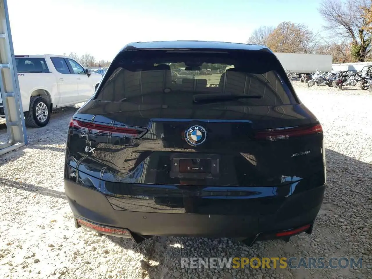 6 Фотография поврежденного автомобиля WB523CF03RCN58330 BMW IX XDRIVE5 2024
