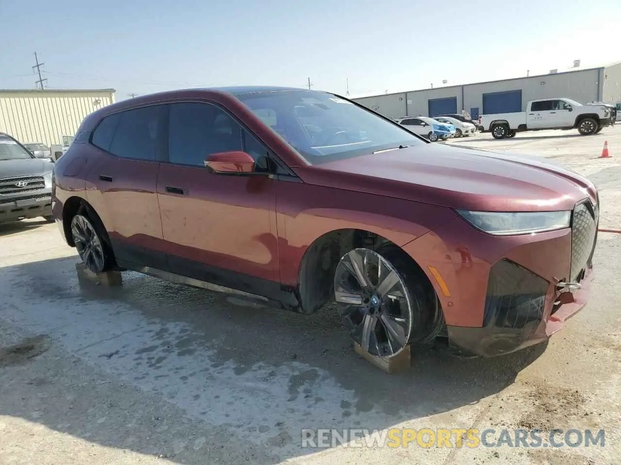4 Фотография поврежденного автомобиля WB523CF06RCN03726 BMW IX XDRIVE5 2024