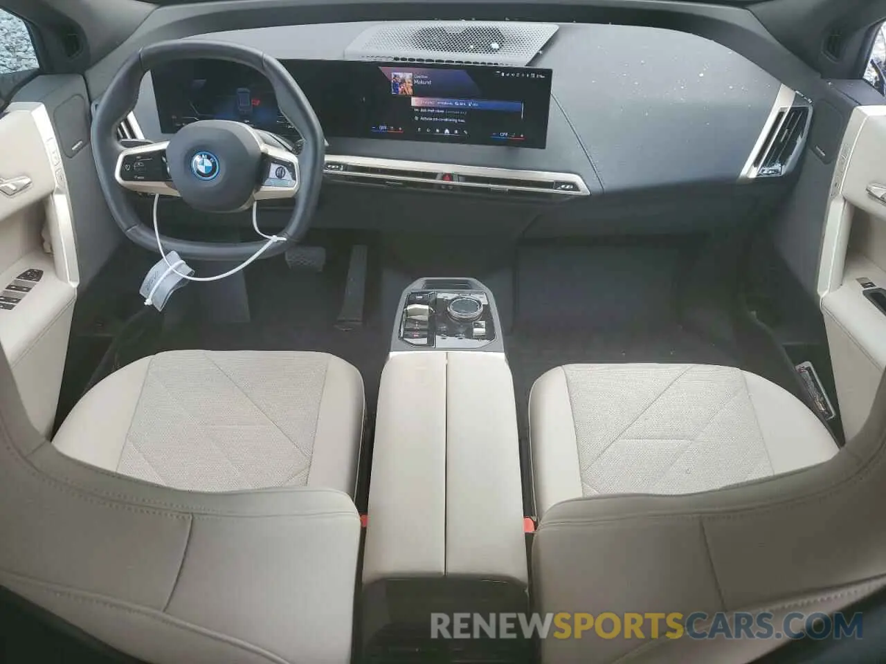 8 Фотография поврежденного автомобиля WB523CF07RCP85553 BMW IX XDRIVE5 2024