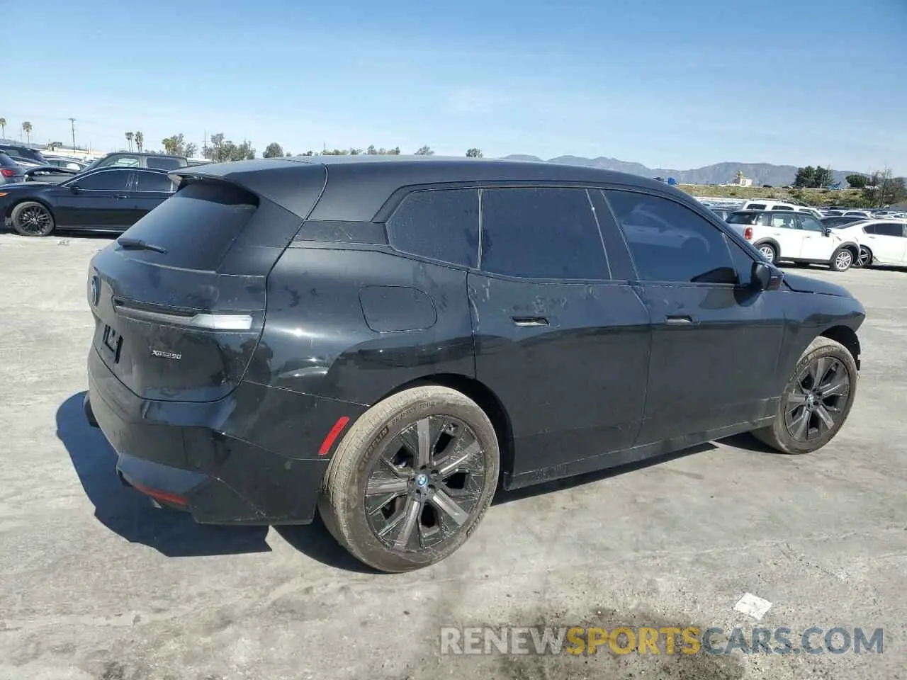 3 Photograph of a damaged car WB523CF0XRCP42843 BMW IX XDRIVE5 2024