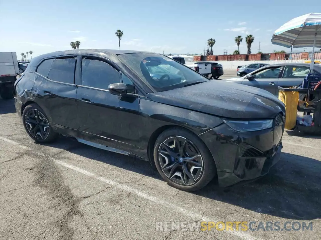 4 Photograph of a damaged car WB523CF02SCS06555 BMW IX XDRIVE5 2025