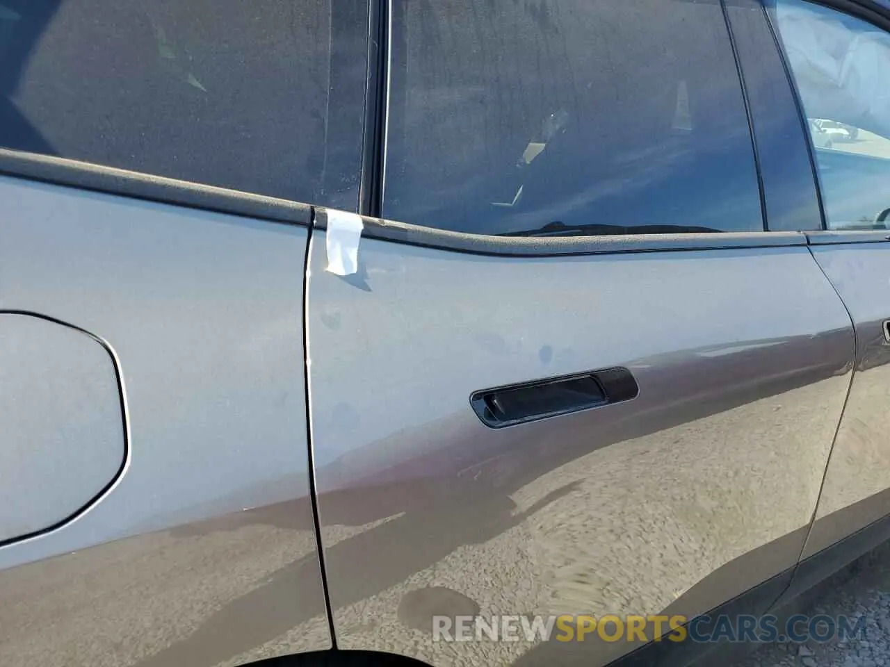11 Photograph of a damaged car WB523CF04SCS53411 BMW IX XDRIVE5 2025