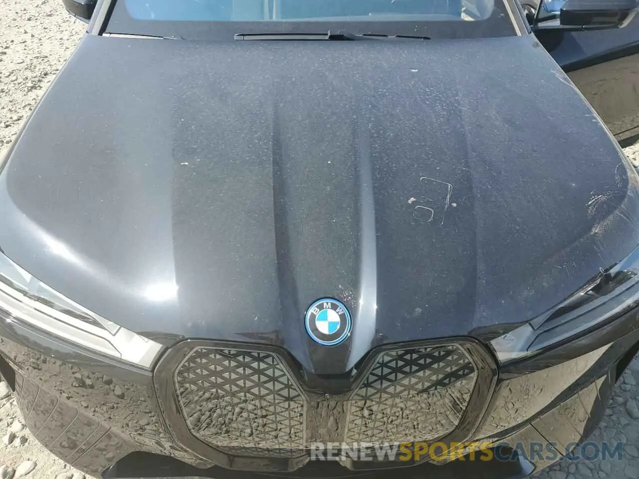 12 Photograph of a damaged car WB523CF06SCS98463 BMW IX XDRIVE5 2025