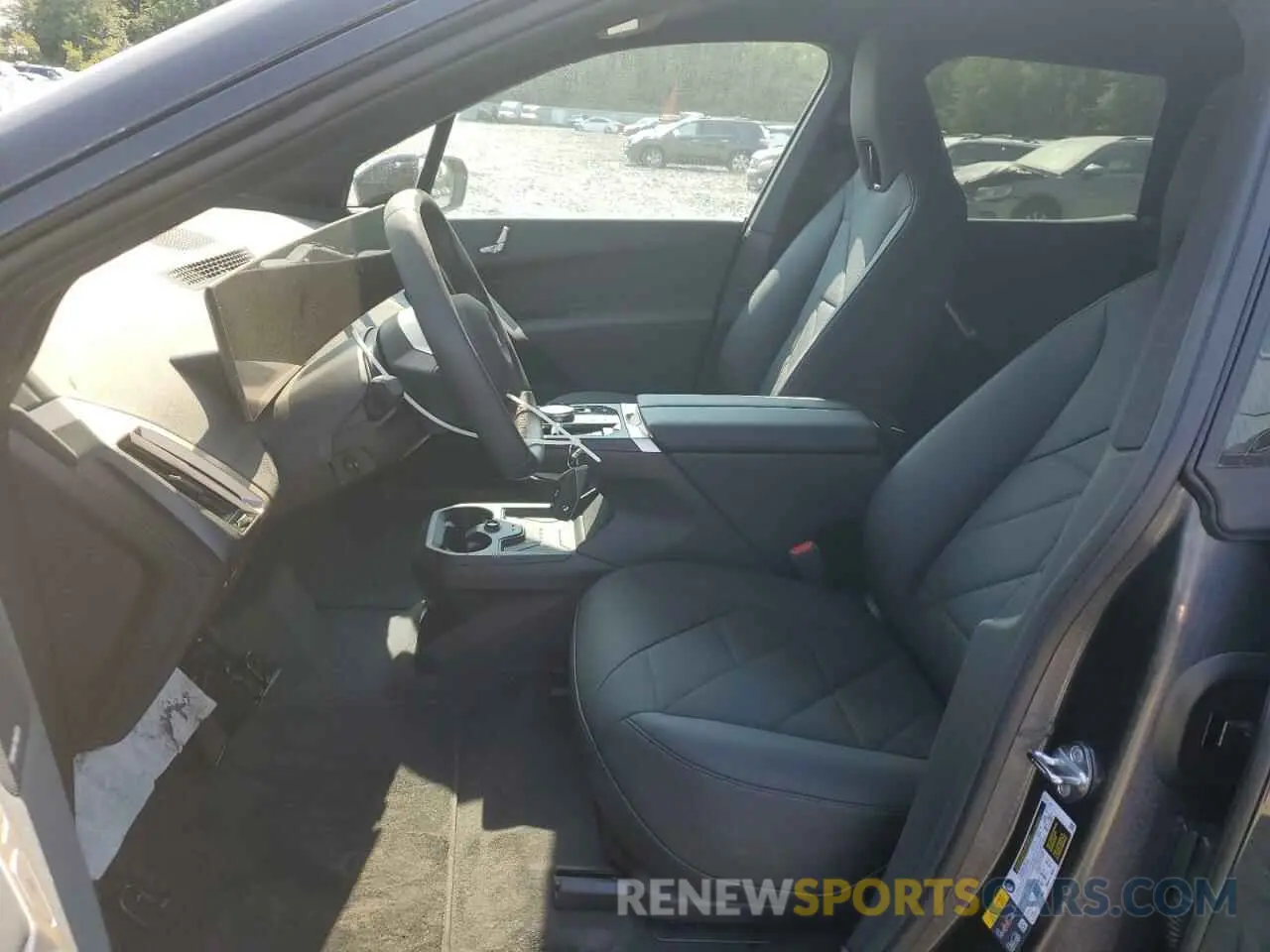 7 Photograph of a damaged car WB523CF06SCS98463 BMW IX XDRIVE5 2025