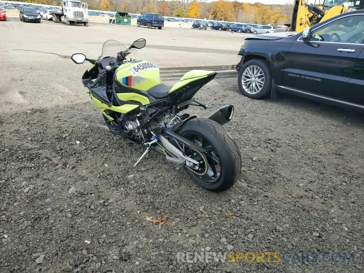 3 Photograph of a damaged car WB10E7300N6G22351 BMW M 1000 RR 2022