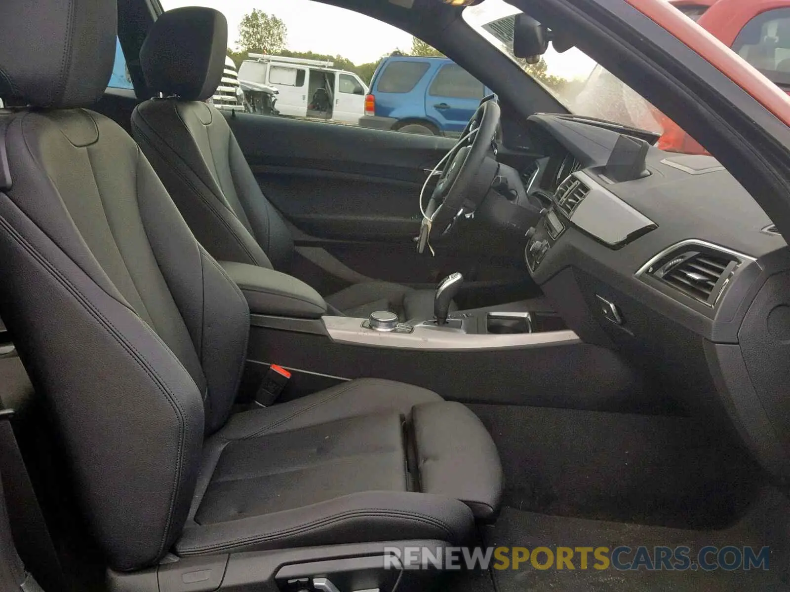 5 Photograph of a damaged car WBA2J7C51K7D34392 BMW M2 2019