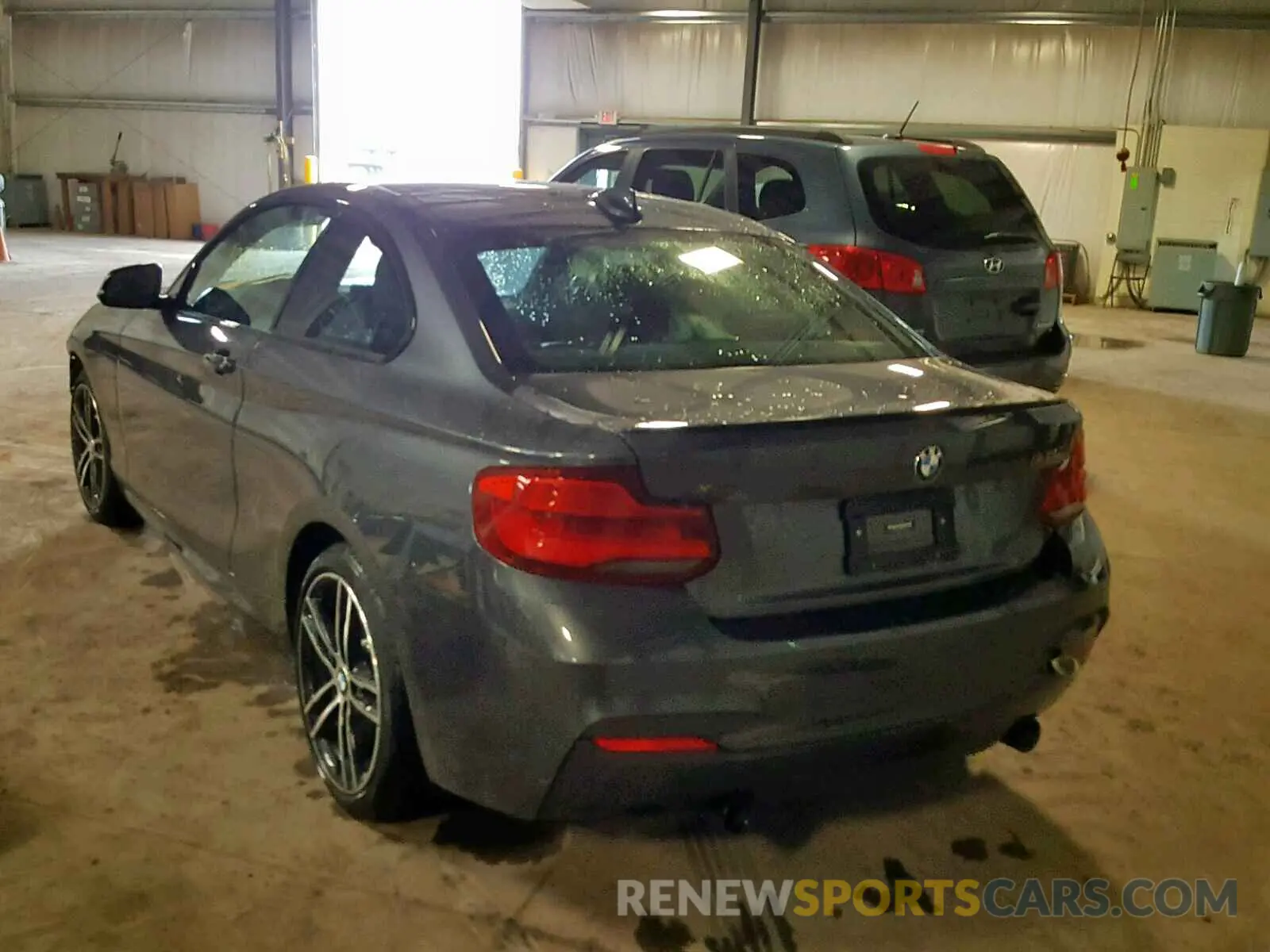 3 Photograph of a damaged car WBA2J7C56KVD61339 BMW M2 2019