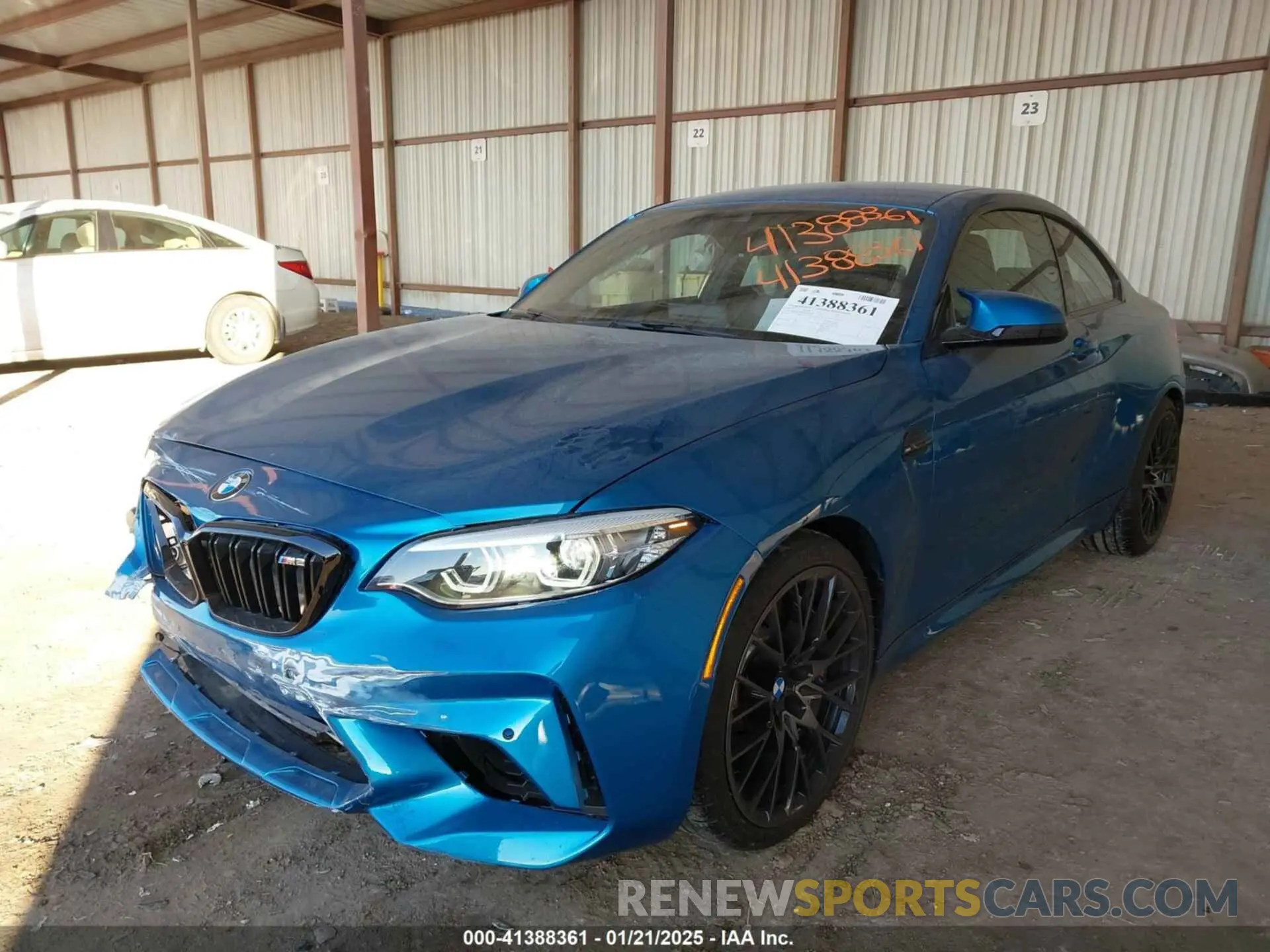 2 Photograph of a damaged car WBS2U7C58KVJ07650 BMW M2 2019