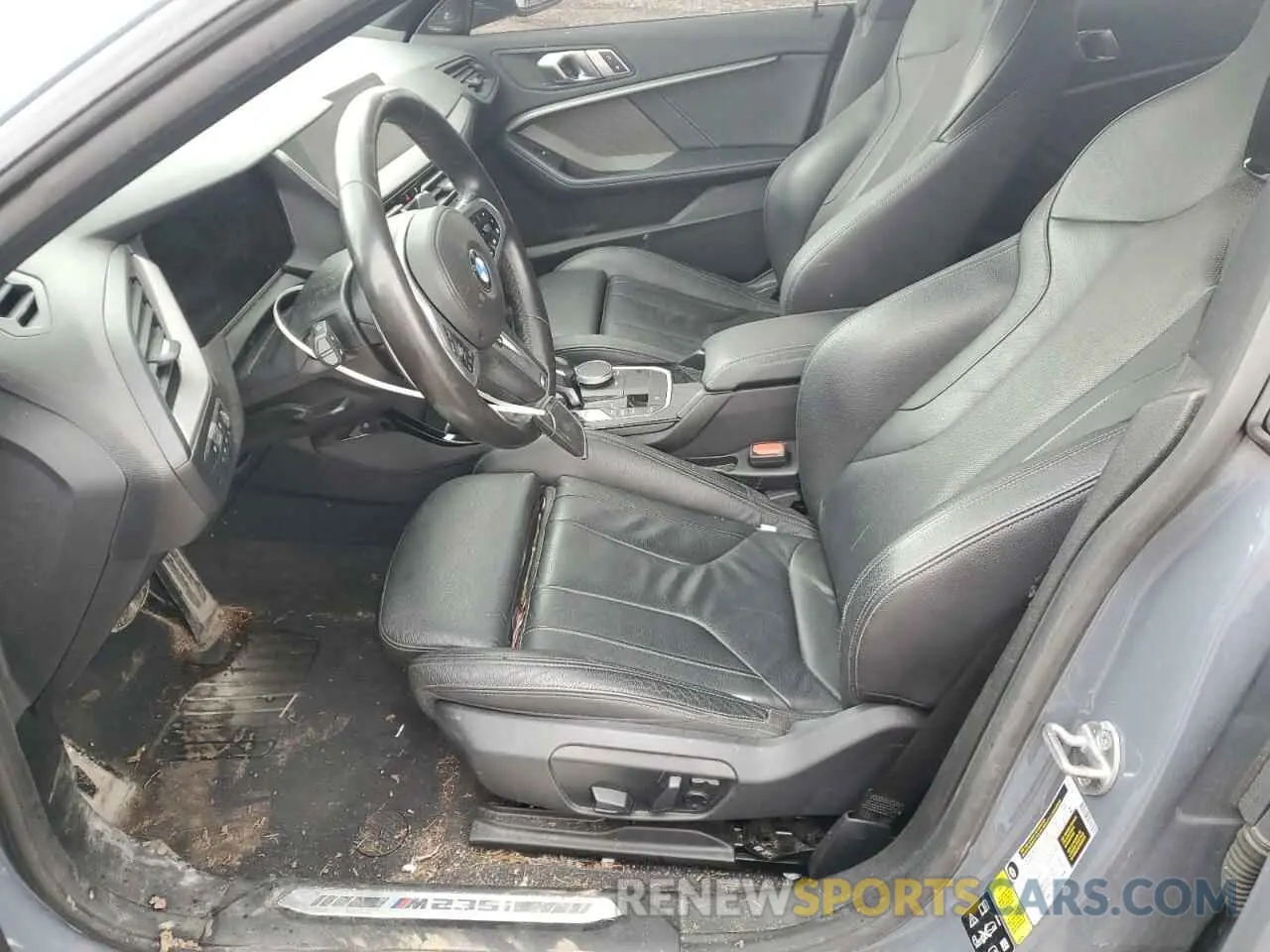 7 Photograph of a damaged car WBA13AL0XL7F49715 BMW M2 2020