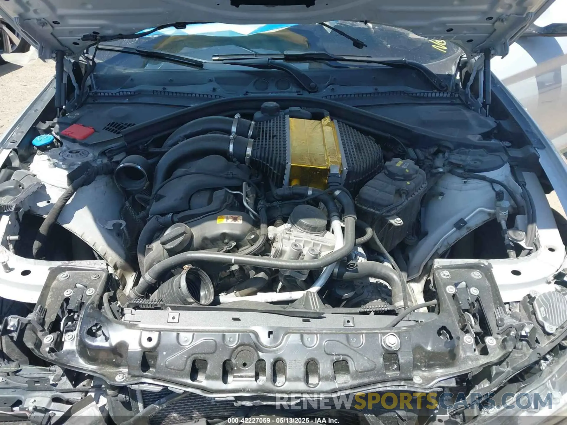 10 Фотография поврежденного автомобиля WBS2U7C02L7D97896 BMW M2 2020