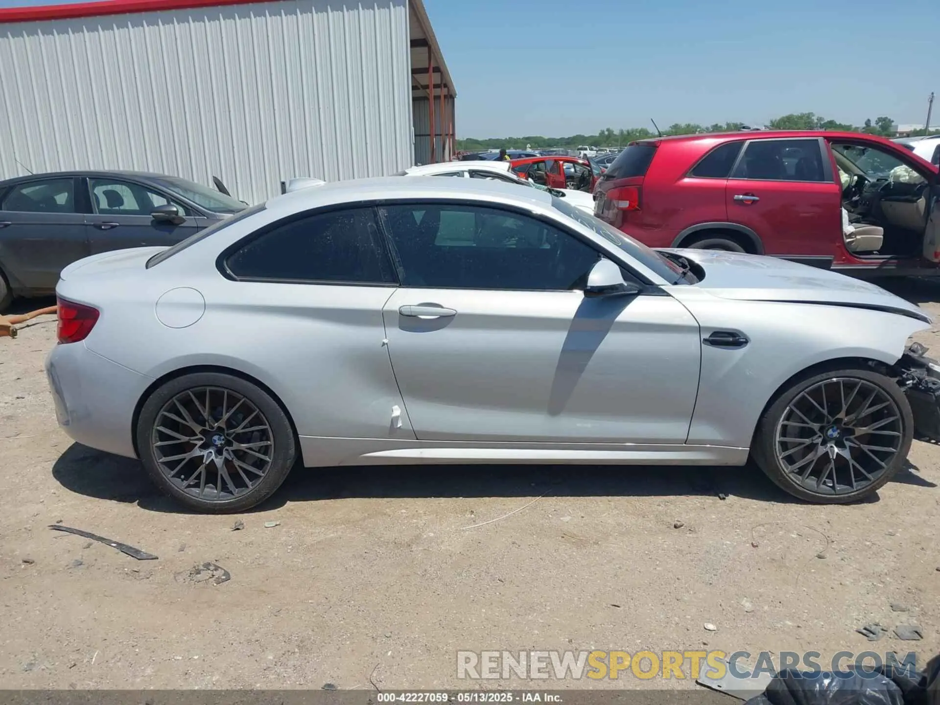 12 Фотография поврежденного автомобиля WBS2U7C02L7D97896 BMW M2 2020