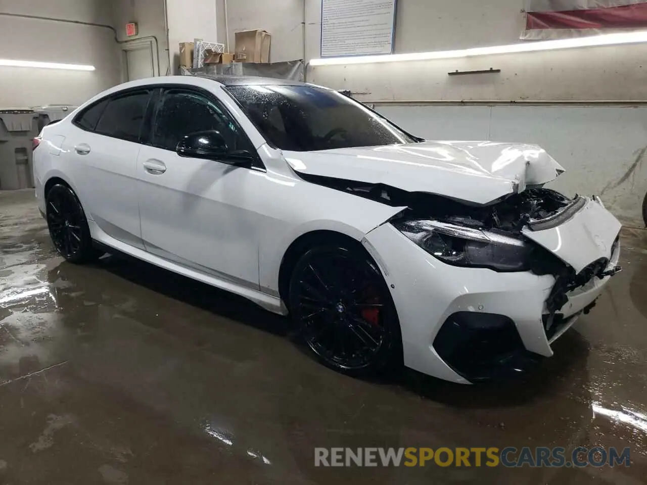4 Photograph of a damaged car WBA13AL05M7G96347 BMW M2 2021