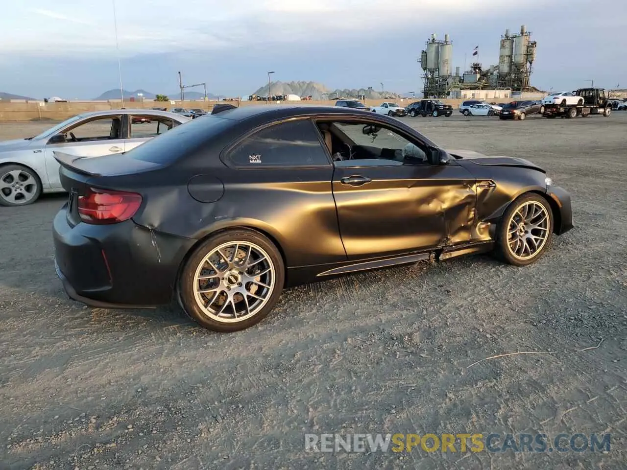 3 Фотография поврежденного автомобиля WBS2U7C00M7H02345 BMW M2 2021